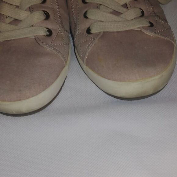 Taos footwear Star Beige sneaker Size 9.5 US - Picture 4 of 6
